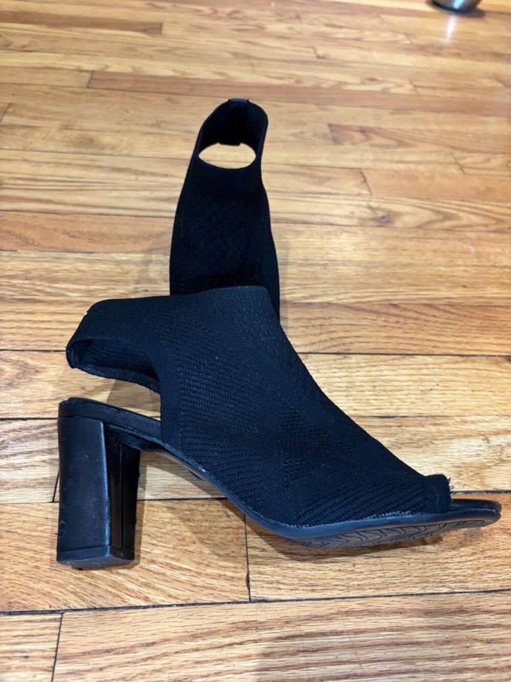 IMPO Valerie Black Knit Peep Toe Booties Size 7.5 Comfort Block Hee